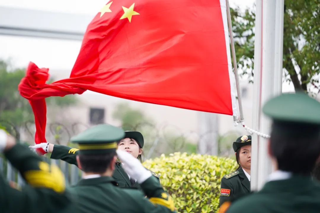 中新中学学费多少