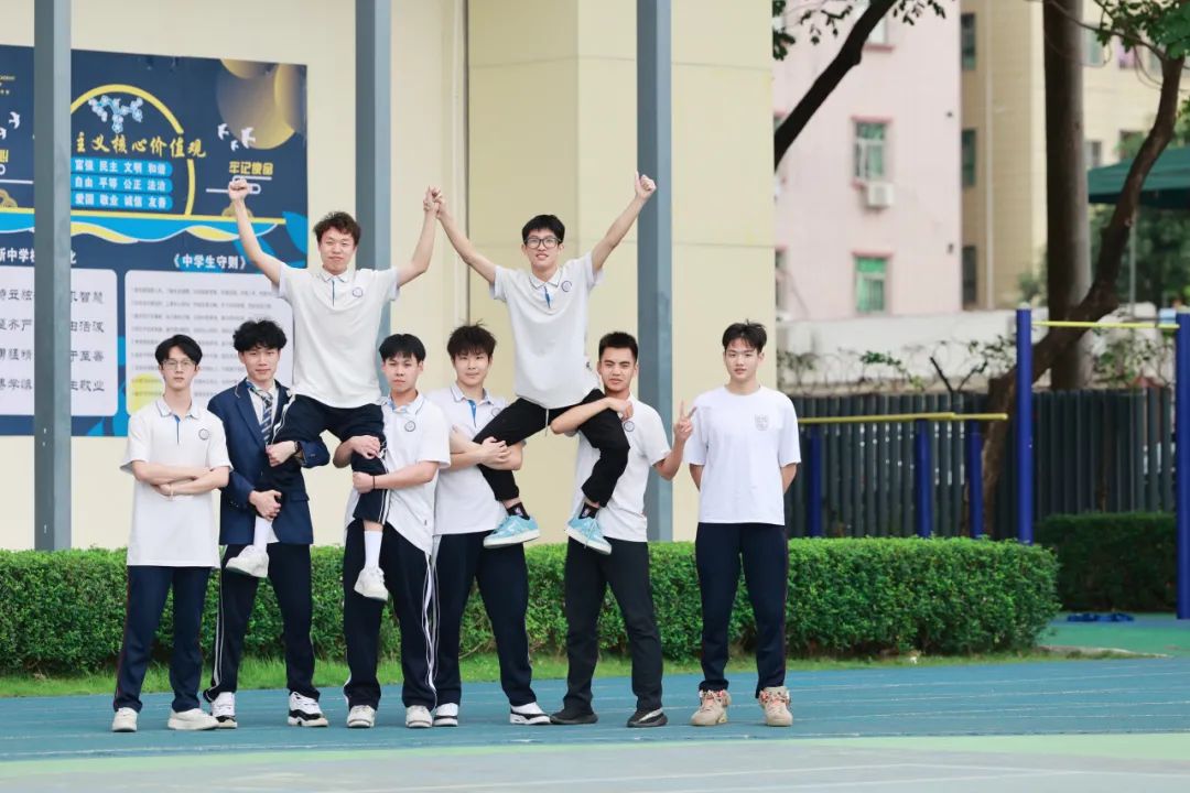 深圳市中新中学怎么样